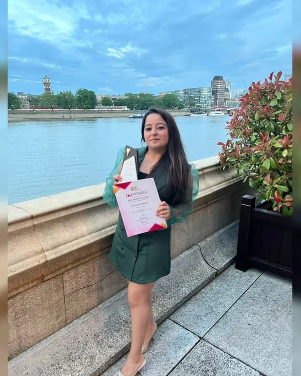 Feeling so honored to receive the "Her Power" award at the House of Lords, UK Parliament. This award recognizes top women achievers, and it's a milestone that I share with my amazing family, friends, and clients.