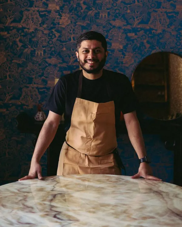 Meet me, Chef Sudeep Kashikar, the culinary maestro behind Camillo’s. From mastering Italian finesse in Mumbai to crafting Neapolitan pizzas here in Delhi, I bring my passion and experience to every single dish.