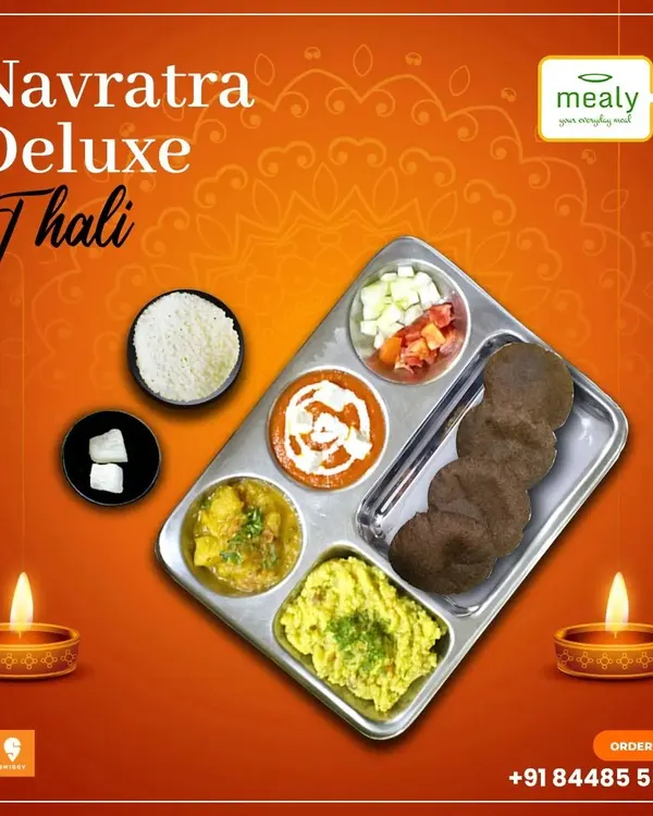 My Navratra Deluxe Thali is a complete meal to keep you satisfied during your fast. It features a variety of dishes like sabzi, khichdi, and puri, all prepared according to traditional fasting rules.