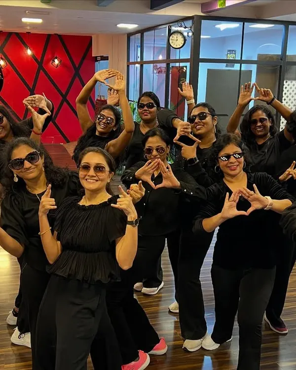 The amazing energy of our ladies-only batch. Dressed in black and full of confidence, these women show what it means to be strong and have fun together.