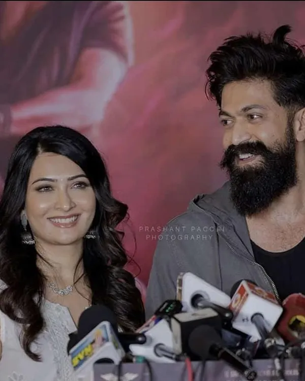It was a great experience working with the lovely Radhika Pandit. Here I am with her and Yash during a press event.