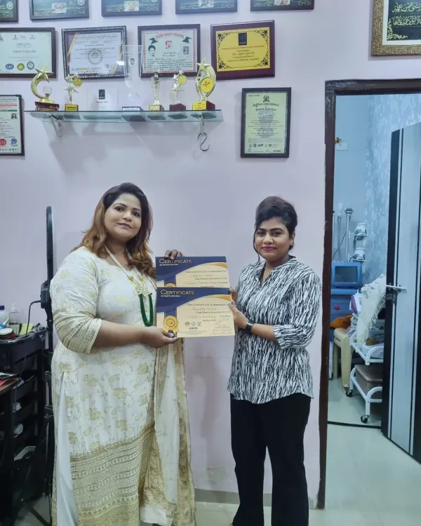 I'm excited to share my new achievement! I have completed my diploma in Cosmetology and Permanent Makeup to bring even more advanced skills to my academy.