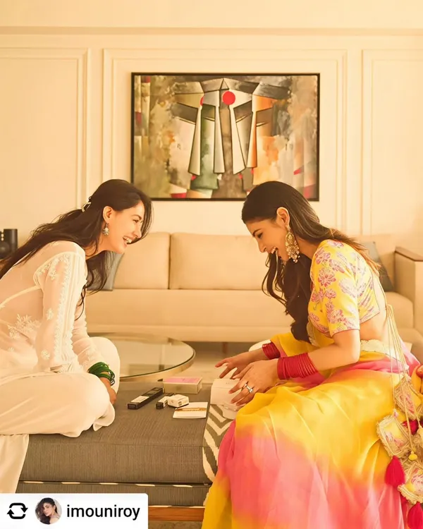 We are honored to see our artwork in the beautiful home of actress Mouni Roy and Suraj Nambiar, seen here with actress Disha Patani. The abstract painting provides a sophisticated and contemporary backdrop for their special moments.
