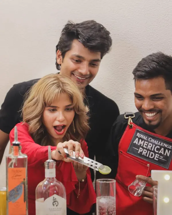 This is what it's all about: your guests laughing and learning to mix their own drinks. My workshops are fully interactive, turning your party into a hands-on cocktail making session where everyone gets involved.