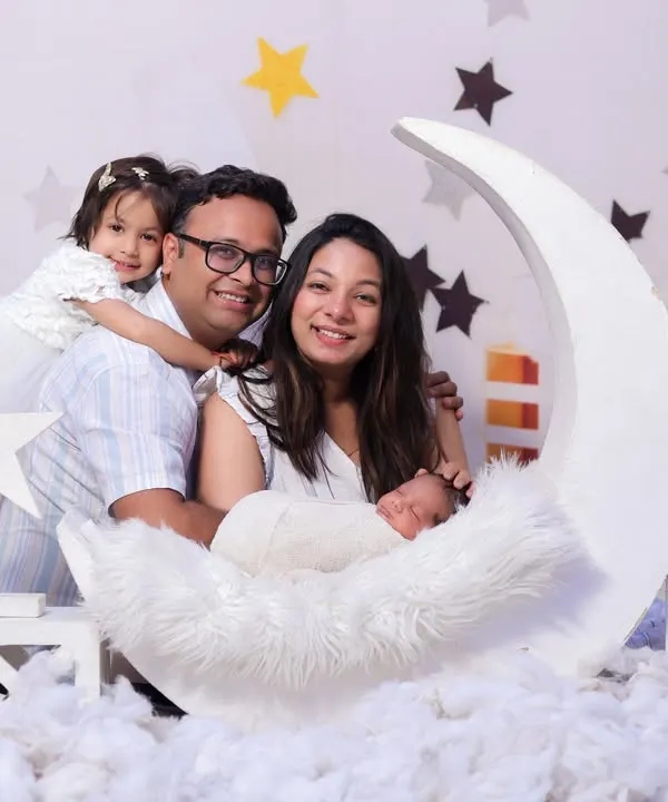 Welcome to our dreamy moon and stars set! I love creating these magical worlds for families. This photo shows how we can include everyone, from the newborn to the older sibling, in a creative and whimsical themed shoot.