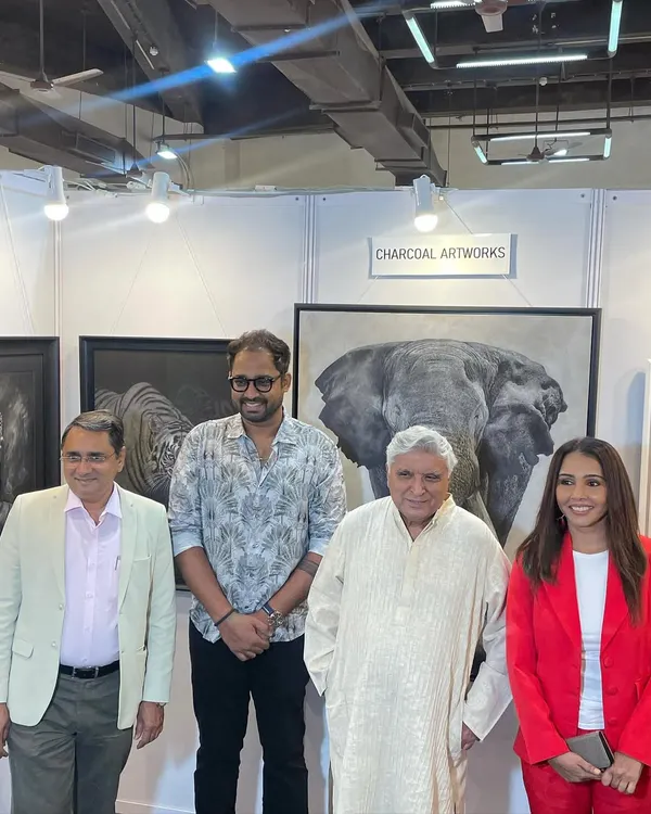 A cherished moment with the legendary Javed Akhtar saab and other guests at my exhibition booth. His presence was a great honor.