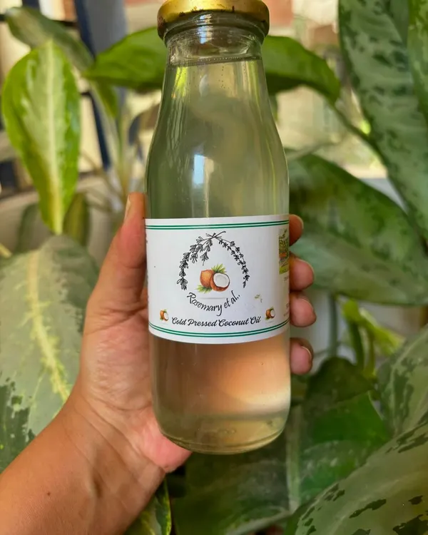 This is our signature cold-pressed coconut oil, bottled and ready for your kitchen. We make it from coconuts grown by the Kaveri river on our estate, and its pure, fragrant quality is perfect for cooking.