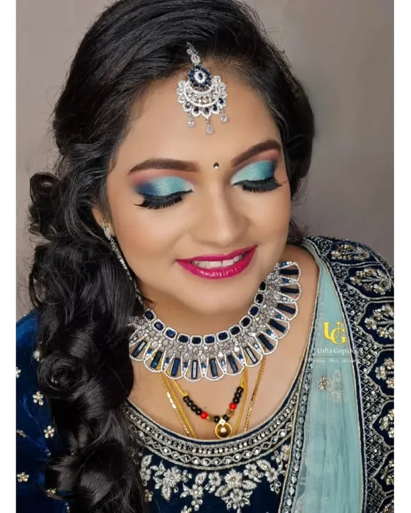 This bold blue eye makeup is perfect for a reception. In my advanced classes, we experiment with color theory and application so you can confidently create vibrant and unique party looks.