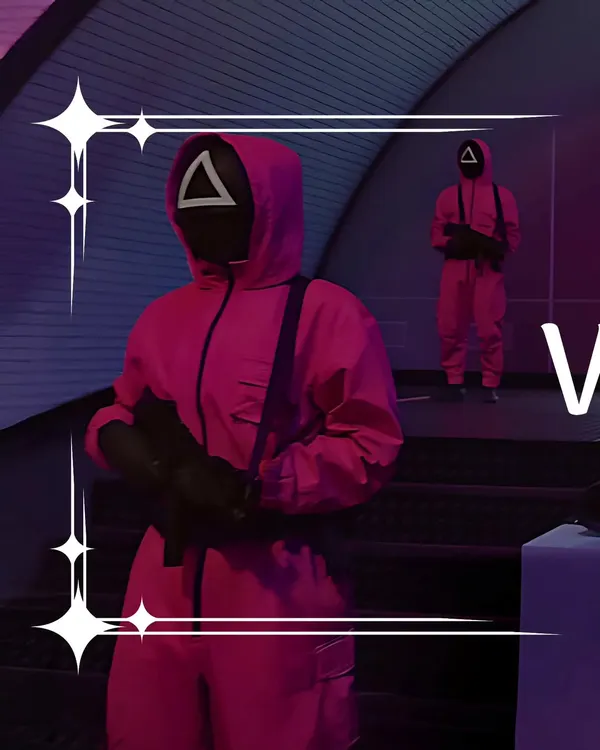 My themed catering goes beyond just food. Here, my staff are fully integrated into a 'Squid Game' thriller party, dressed in the iconic pink guard suits to create a truly immersive atmosphere for guests.