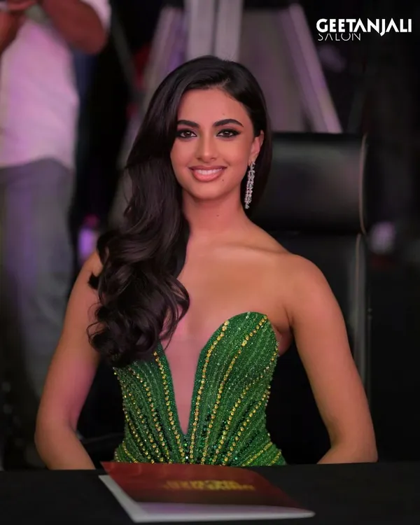 A flawless look created for Miss Universe India, showcasing our expertise in creating camera-ready makeup that shines in the spotlight. This look features perfectly sculpted brows, a sharp winged eyeliner, and a radiant skin finish that looks both glamorous and natural.