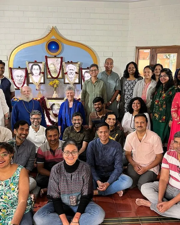 A wonderful group photo from our celebration of the masters' birthdays at Ananda Bangalore. These special events are filled with joy, devotion, and the warmth of our spiritual family coming together.