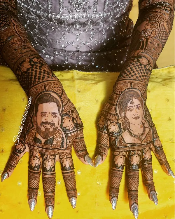 I specialize in creating incredibly detailed and lifelike portraits of the bride and groom. This personalized touch makes your bridal mehendi a true keepsake of your love story.