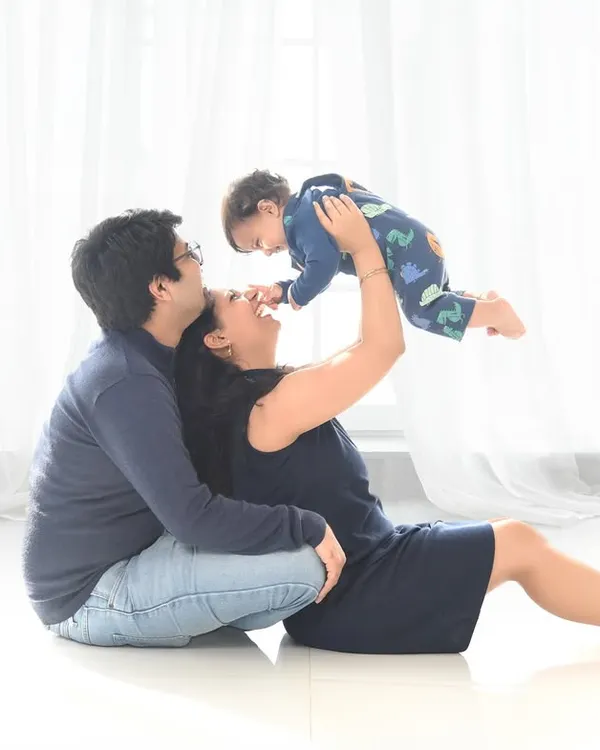 There's nothing like the joy of a parent lifting their child high. These lifestyle family portraits are about capturing genuine interaction and love in a clean, simple setting.