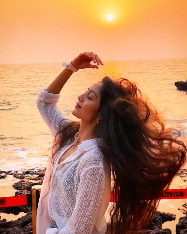 There's nothing like the feeling of the wind in your hair as the sun sets over the ocean. These are the peaceful, beautiful moments we chase on every trip.
