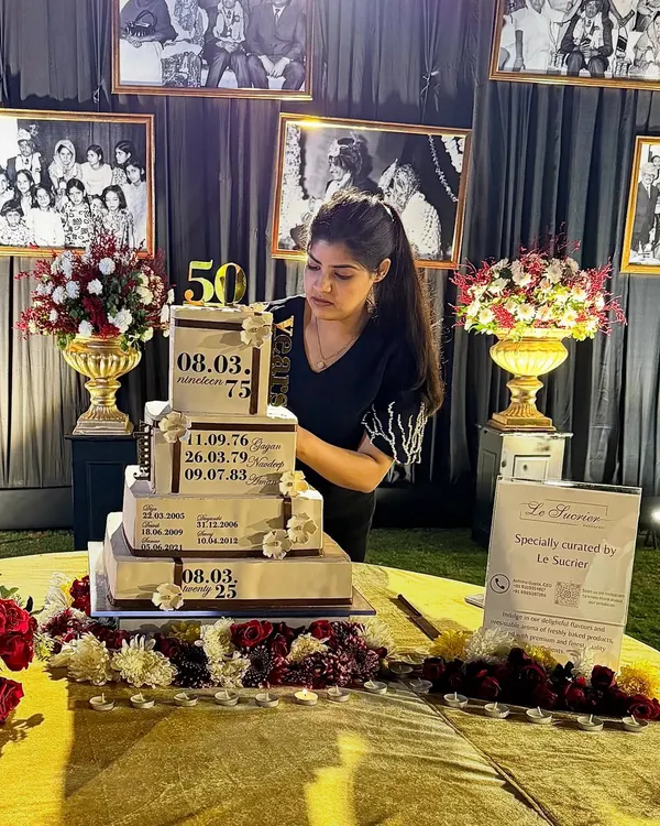 Here I am with my biggest creation yet, the 20kg anniversary cake. My team and I are so grateful for the trust you place in us for your most important moments.