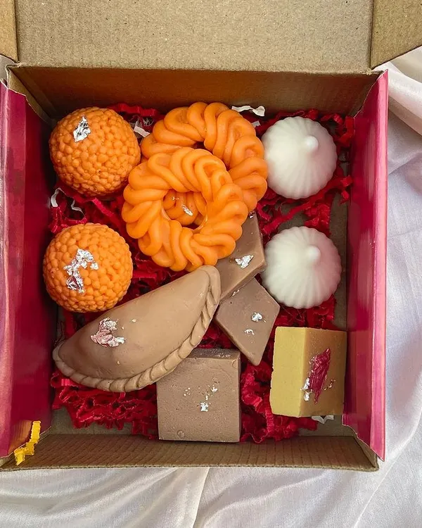 This is how we do Diwali! Instead of candles, we made soaps that look like a box of mithai. This order of 175 boxes was for a grand celebration, and I was so thrilled to create these unique return gifts.