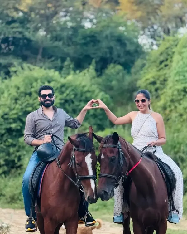 A romantic horseback ride through the lush Aravalli trails. My venue offers the perfect setting for couples to create lasting memories, whether for a pre-wedding photoshoot or a unique date experience.