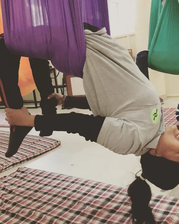 This was a deeply moving experience, where I had the honor of introducing therapeutic aerial yoga to the heroes at a spinal cord rehab center. Using the hammock for support, we can make yoga accessible and healing for everyone, gently working to restore mobility and bring relief. It is a reminder that the practice meets you exactly where you are.