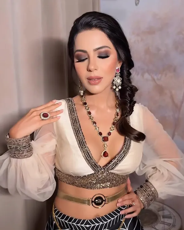 A deep, intense smokey eye created for a JJ Valaya shoot during India Couture Week. The eyes are the hero here, with rich, dark pigments blended seamlessly for a sultry and powerful effect.