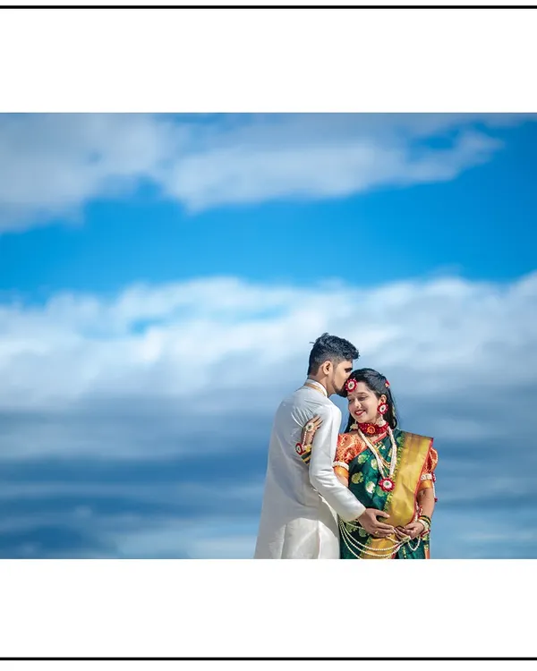 This expecting mother looks radiant in a traditional Nauvari saree. I work with couples to create culturally significant maternity portraits that honor their heritage.