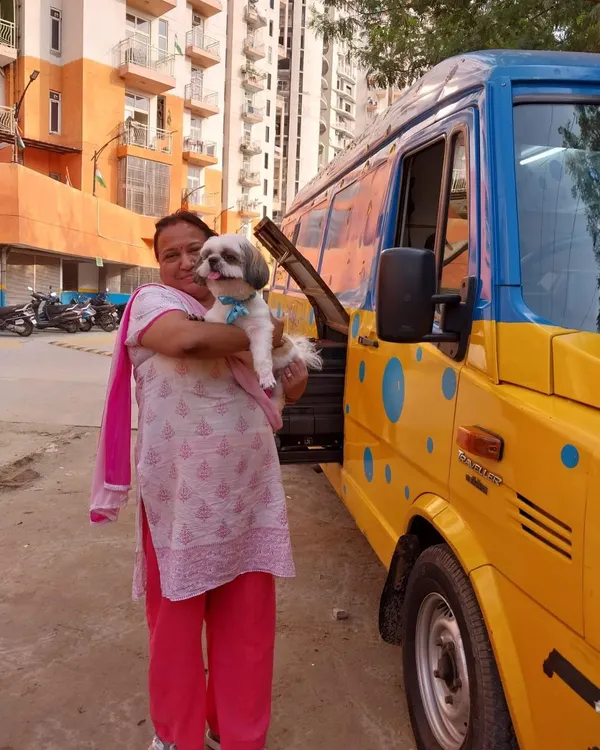 The best part of my job is seeing happy clients, both human and furry! I bring my fully equipped grooming van directly to your home for ultimate convenience.