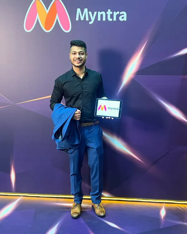 Here I am after a successful show for Myntra's Annual Awards, where I performed custom iPad magic for an audience of over 2000 people.