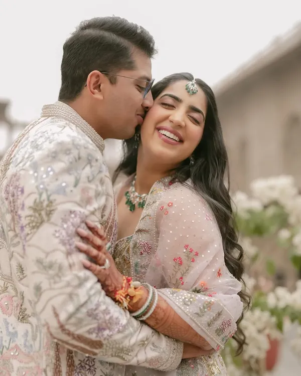 A stolen moment of pure happiness. I love capturing the candid laughter that happens when you forget the camera is even there. This is the essence of Heena and Shlok's joyful connection.