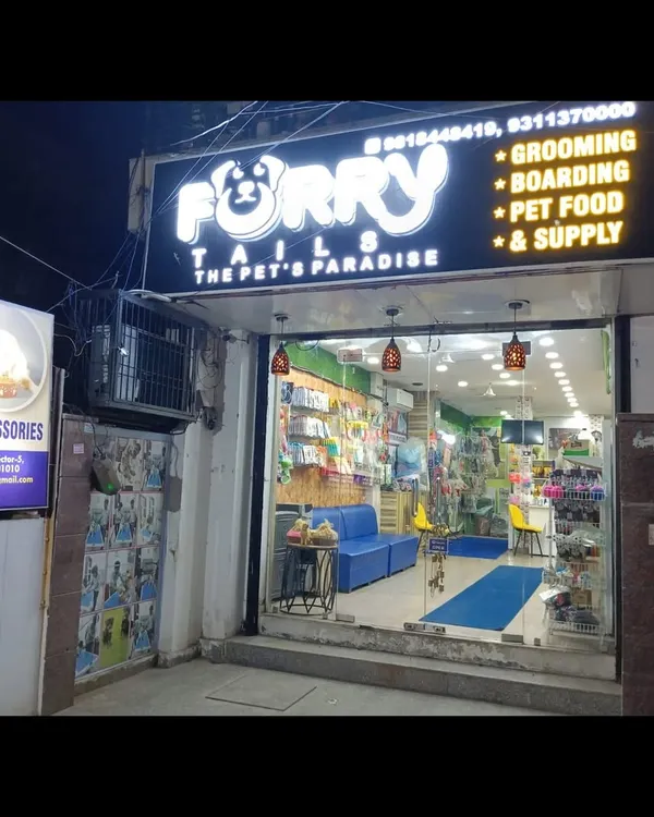 Welcome to FurryTails, your one-stop paradise for pet supplies in Noida and Vaishali. Our well-lit and inviting storefront shows our commitment to providing everything your pet needs, from grooming and boarding to premium pet food and accessories.