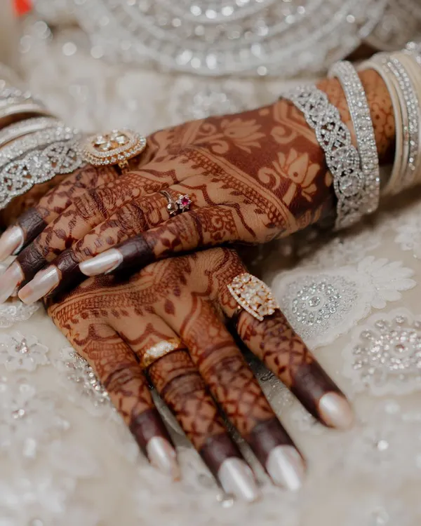 The proof is in the stain. This close-up shows the deep, rich color my natural henna paste achieves after setting, a sign of pure and high-quality ingredients.