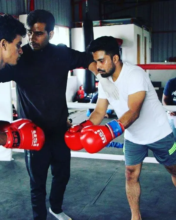 Here, we are working on offensive and defensive strategies inside the boxing ring. Close supervision during sparring ensures a safe and productive learning experience for all our members.