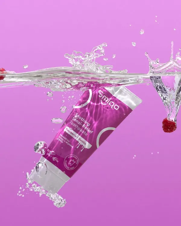 Making a splash with this toothpaste. We dropped the product and fresh raspberries into a water tank to create this dynamic underwater shot. Capturing the perfect splash takes precision and timing, but the result is a fresh and energetic image.
