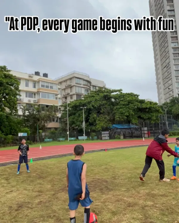 At our core, we believe every game must begin with fun. This principle guides our coaches to create a positive and engaging atmosphere where kids learn best because they are enjoying themselves.
