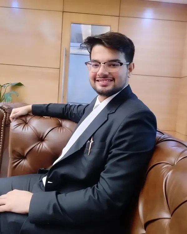 I believe that resolving disputes doesn't always have to involve the stress of a courtroom. My focus is on alternative methods like arbitration and mediation, which are often faster and give you more control over the final solution.