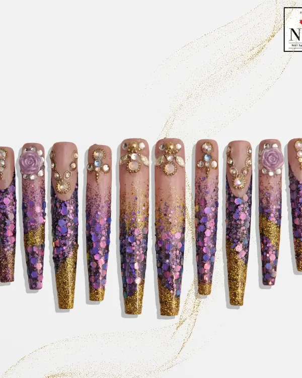 This set of extra-long coffin nails is a showcase of detailed artistry. I combined a purple and gold glitter ombré with hand-sculpted 3D roses and carefully placed rhinestones for a truly regal and glamorous look.
