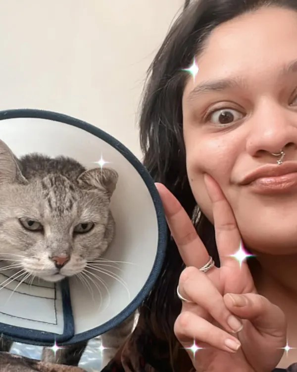 This is Magic, an adorable senior cat who needed some post-op care. He was so brave and sweet, and I was happy to give him the extra TLC he needed to heal.