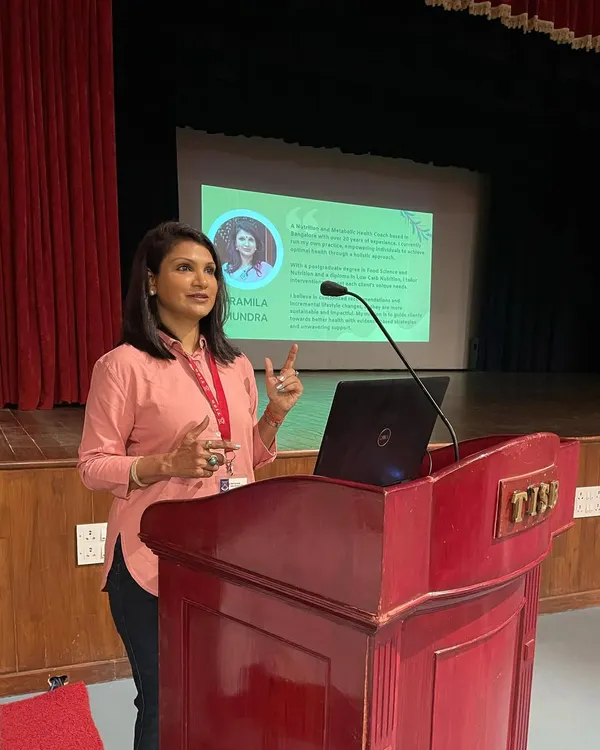 As a professional wellness speaker, I break down complex nutrition science into simple, practical advice that your team or students can use immediately. My sessions are designed to be engaging, interactive, and focused on real-world results.
