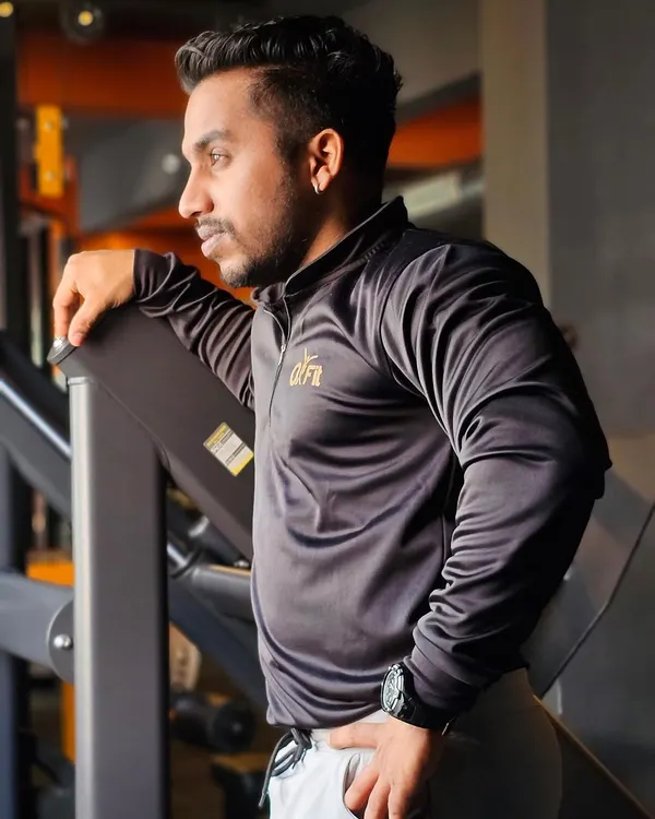 As your coach, I am focused on your goals. I bring my expertise and dedication to every session to ensure you have the guidance and motivation you need to succeed.