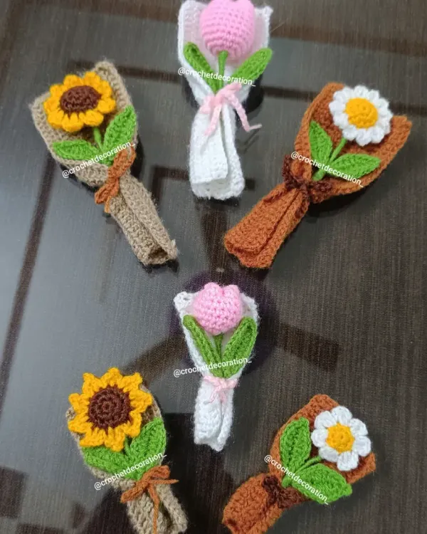 A collection of our mini and extra-small (XS) bouquets, featuring sunflowers, tulips, and daisies. These are wonderful for gifting in bulk.