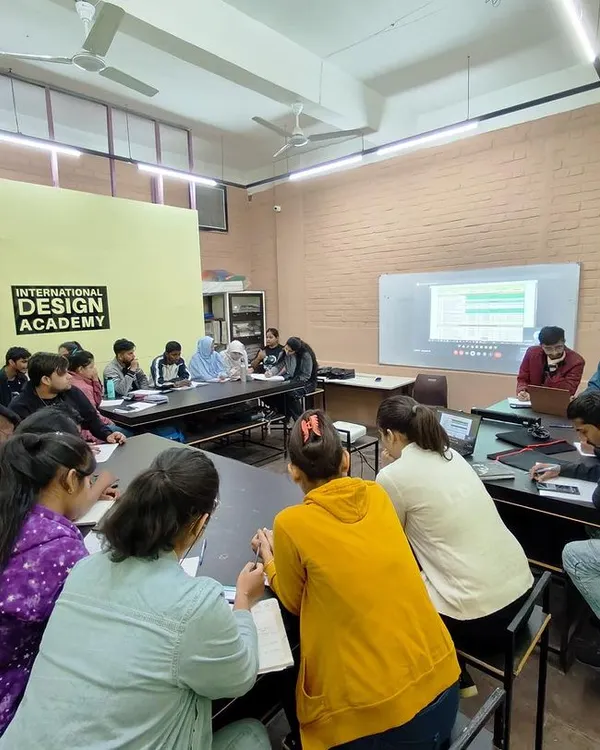 This is a snapshot from one of my masterclasses on interior contracts at the International Design Academy. My goal is to create an interactive classroom setting where we can break down complex topics and you can get direct answers to your questions.