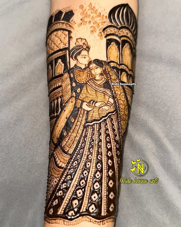 A demonstration of a full-figure bridal couple design for my students. Notice the fine details in the clothing and the architectural background, which bring the entire piece to life.