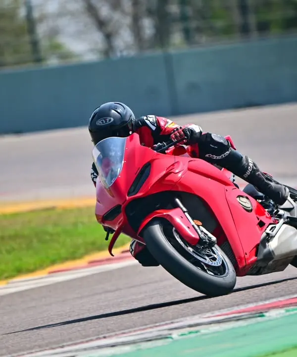 History made at our track day! Dr. Aakash Rajshakha clocked an incredible 1:57.668 on a stock Panigale V4, setting the fastest lap by an Indian rider on an OEM bike at BIC.
