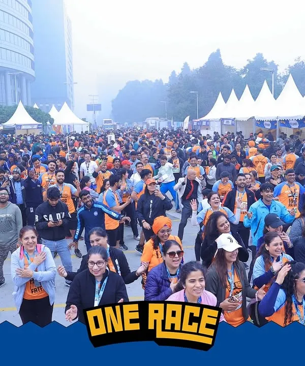 Look at that crowd! An ocean of energy at the One Race Half Marathon at DLF Cyberhub. Leading a warm-up for this many passionate runners is an electrifying experience.